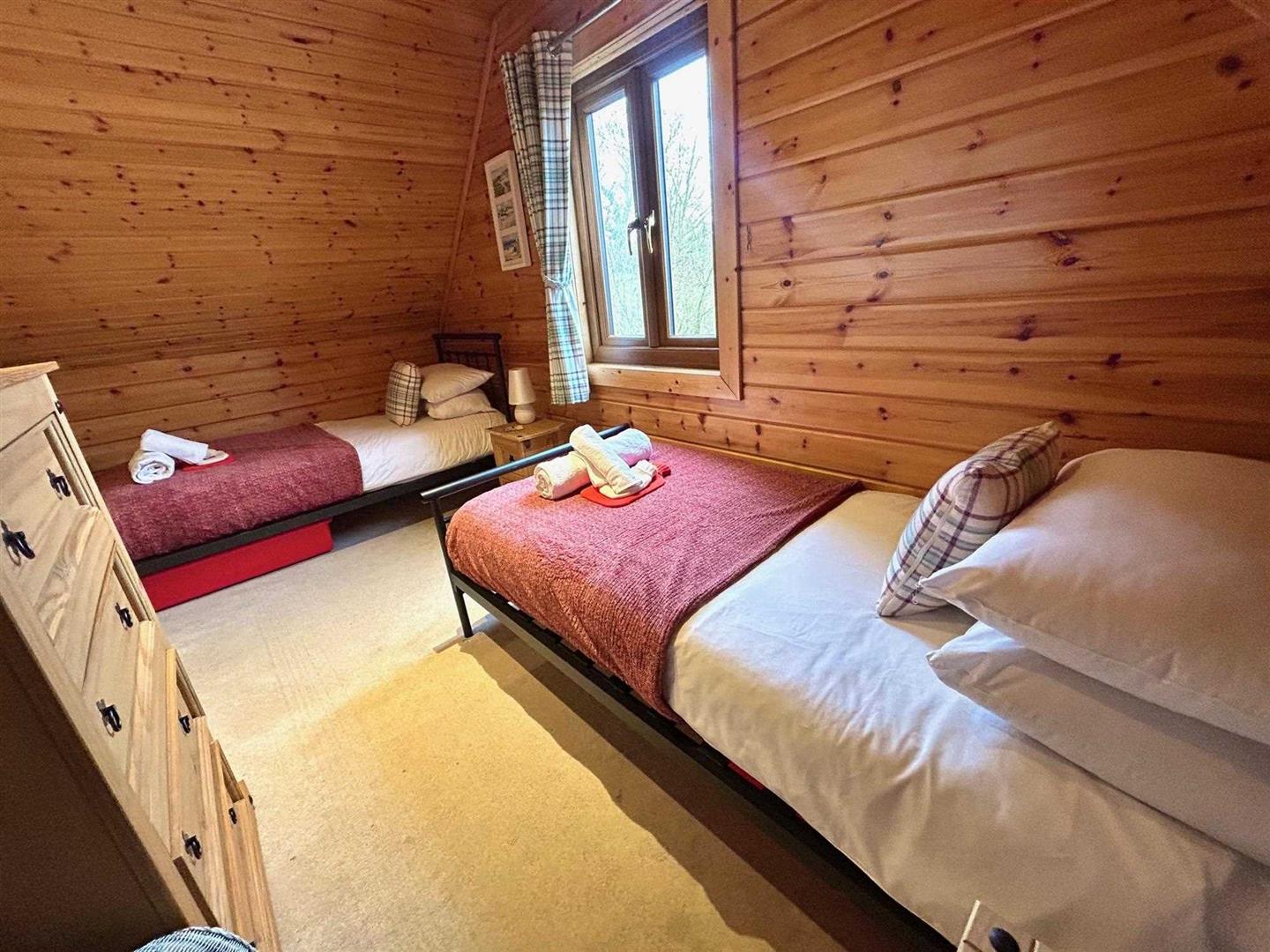 Anglesey Lakeside Lodges, Llandegfan